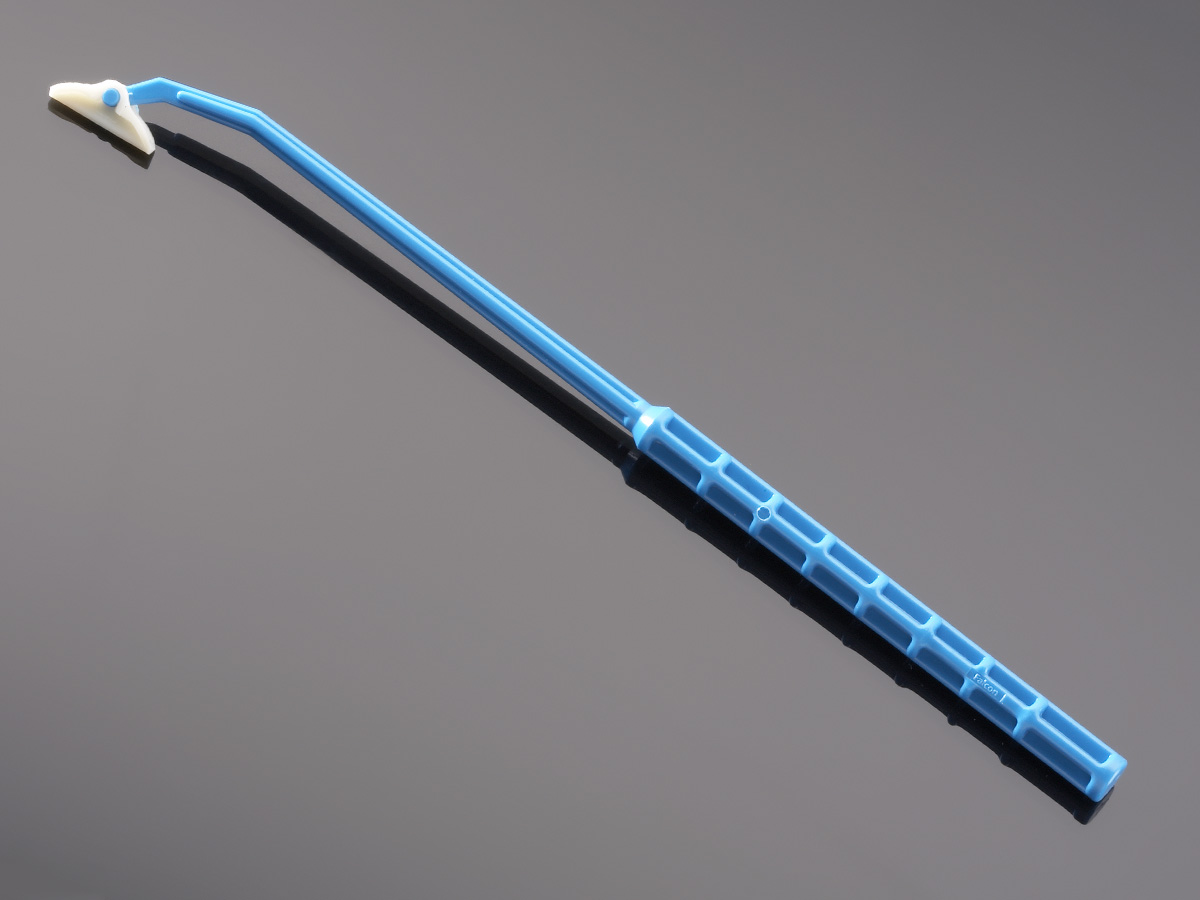 Falcon Cell Scraper with 18cm Handle and 1.8cm Blade, Sterile, Individually Packaged, 100/Case